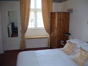 Ash House Hotel Тонтон Экстерьер фото